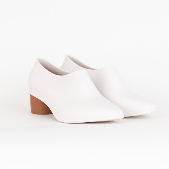 Melissa Shoes - Melissa mid ankle booties